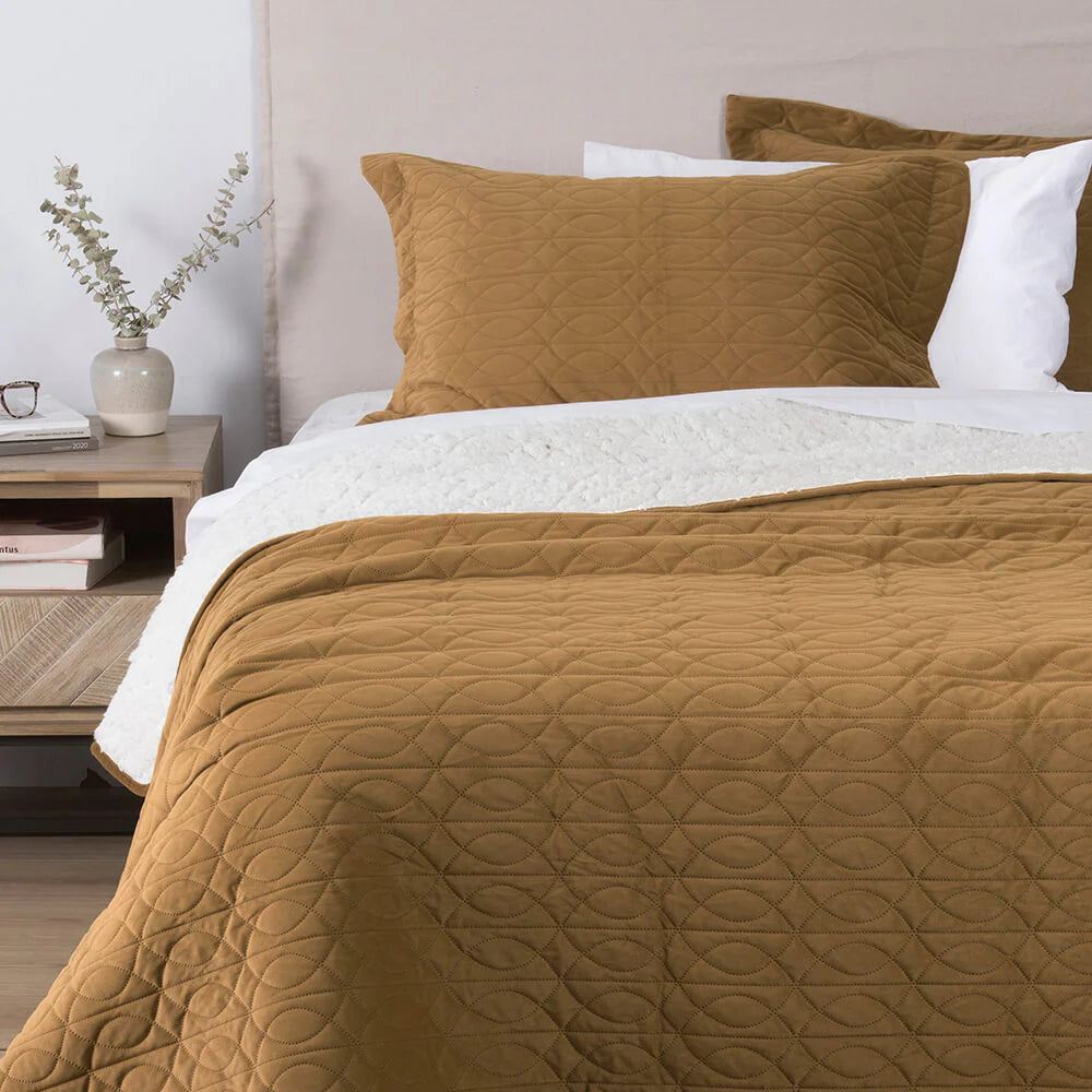 Quilt Velvet Sherpa Weaves - Ocre